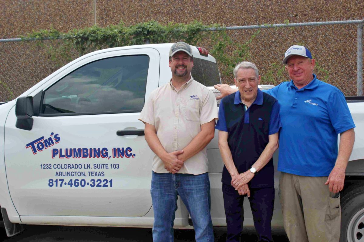 Plumbing Services in Arlington, TX — Tom�s Plumbing, Inc
