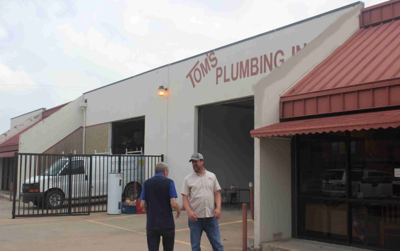 Plumbing Services in Arlington, TX — Tom�s Plumbing, Inc